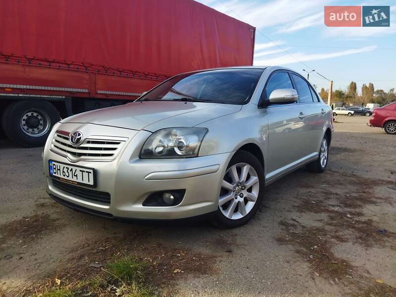 2006 toyota avensis