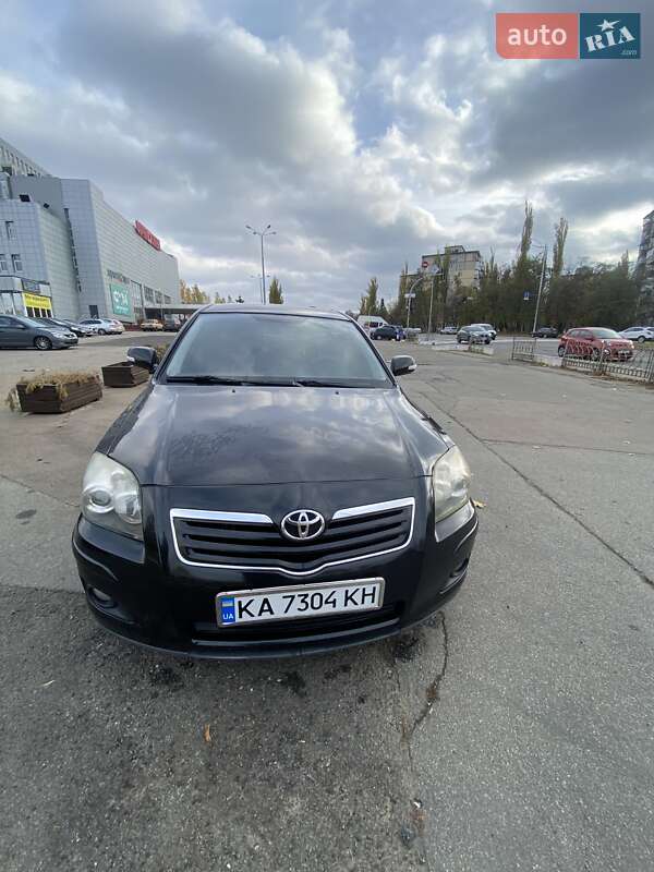 2007 toyota avensis