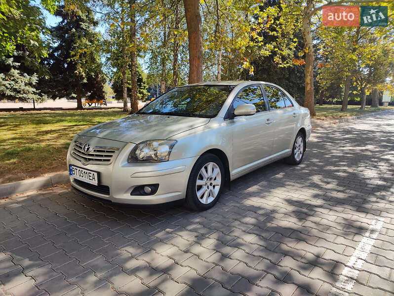 2007 toyota avensis