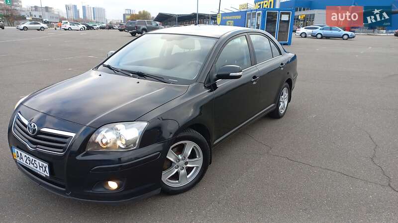 2008 toyota avensis
