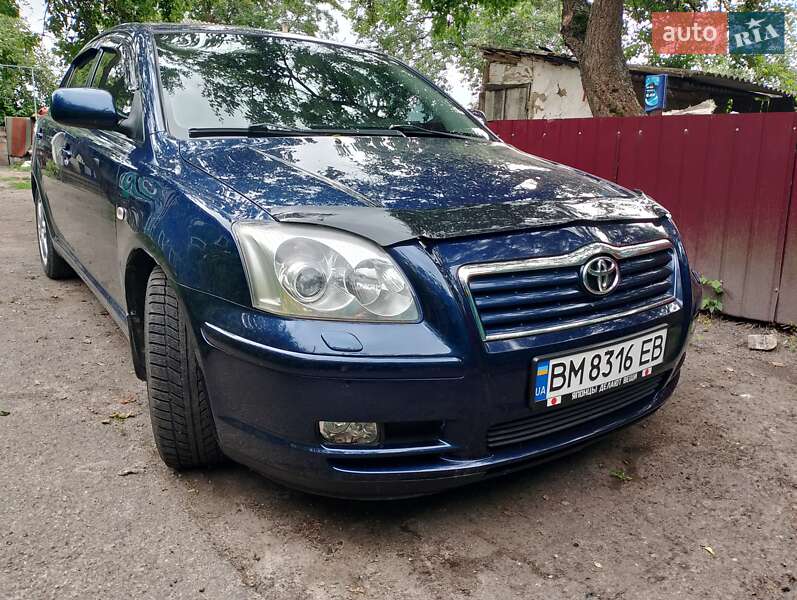2003 toyota avensis