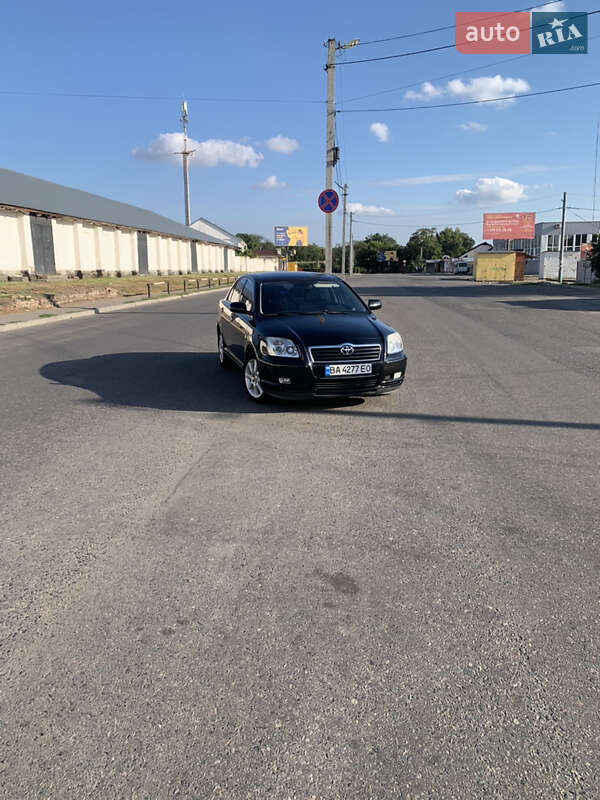 2006 toyota avensis