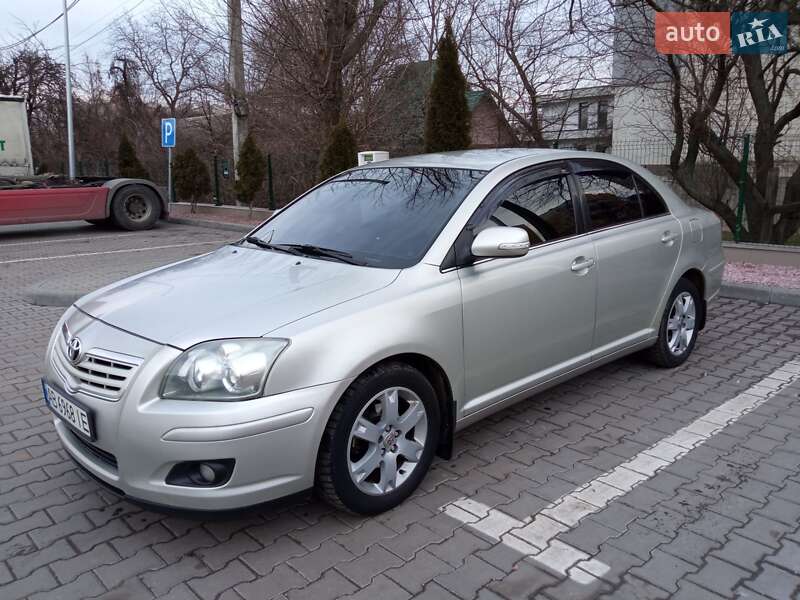 2006 toyota avensis