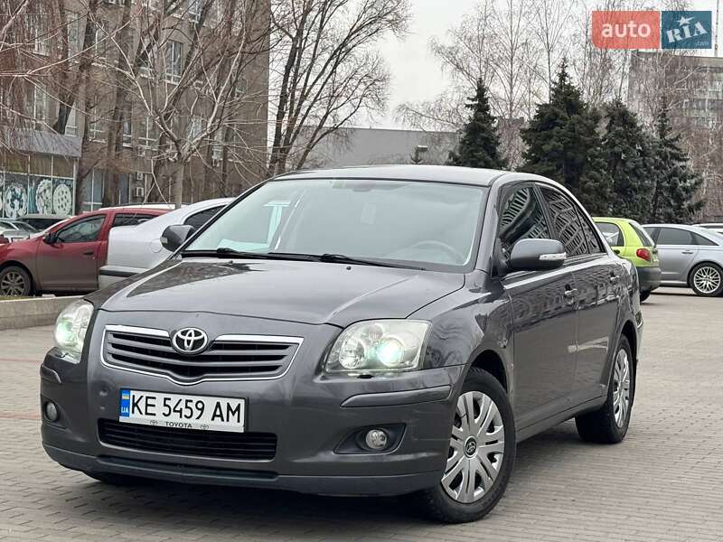 2007 toyota avensis