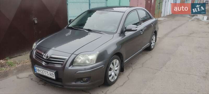 2007 toyota avensis