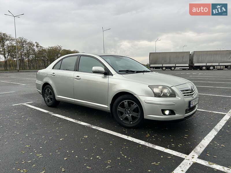 2006 toyota avensis