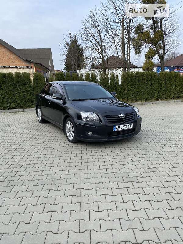 2007 toyota avensis