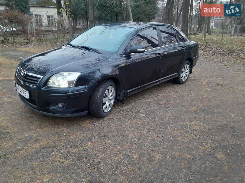 2008 toyota avensis