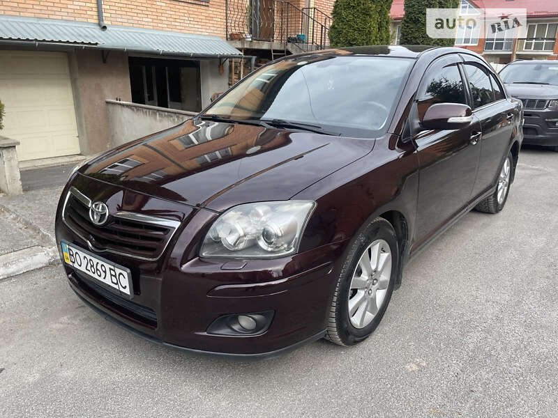 2007 toyota avensis