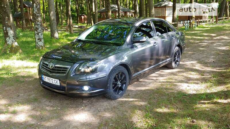 2006 toyota avensis