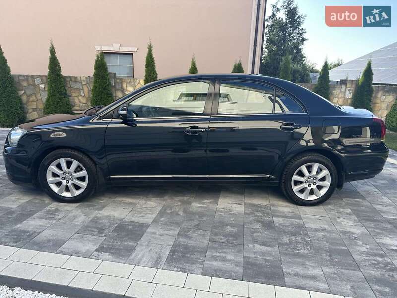 2007 toyota avensis