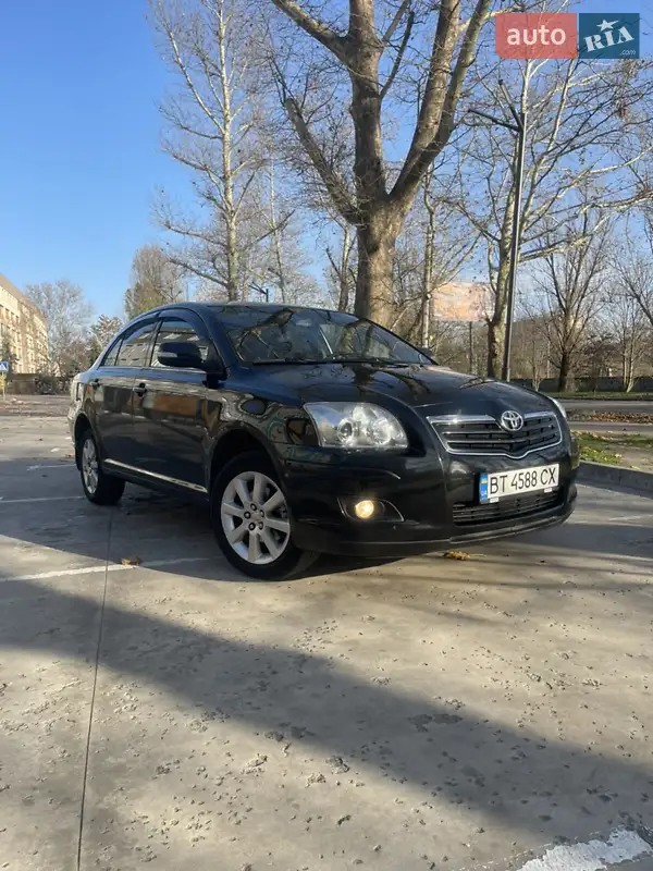 2008 toyota avensis