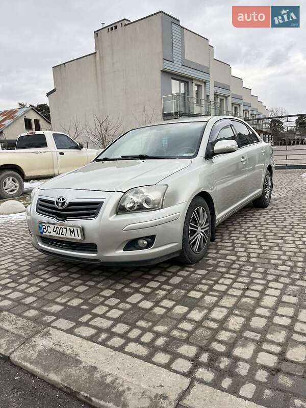 2006 toyota avensis