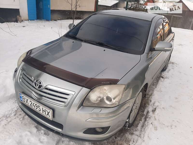 2008 toyota avensis