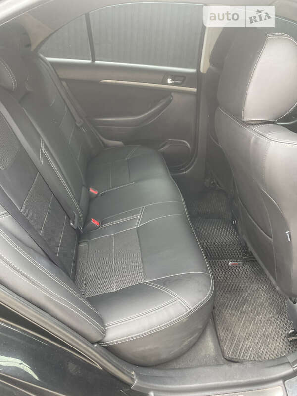 2007 toyota avensis