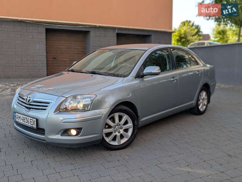 2009 toyota avensis
