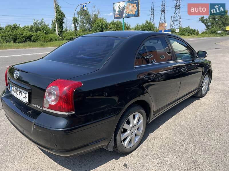 2007 toyota avensis
