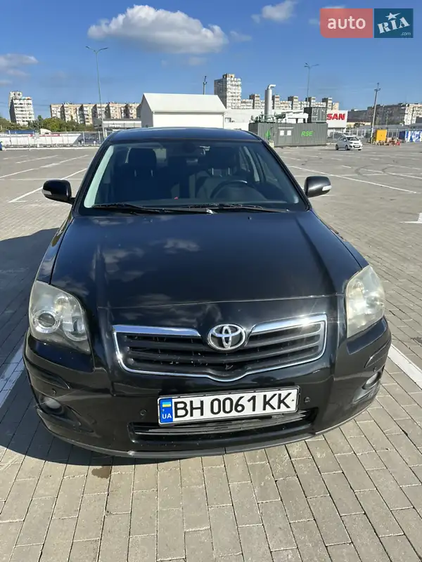 2007 toyota avensis