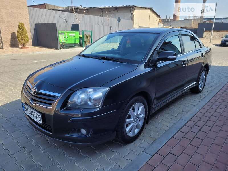 2007 toyota avensis