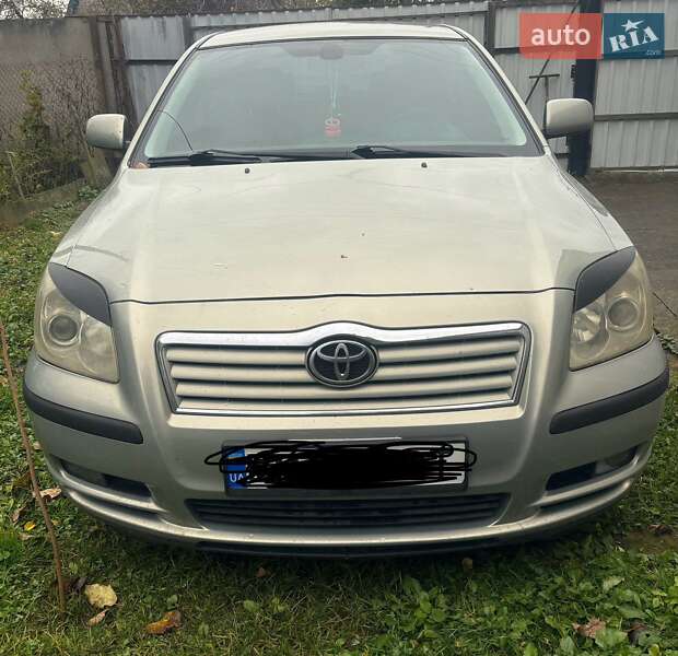 2006 toyota avensis