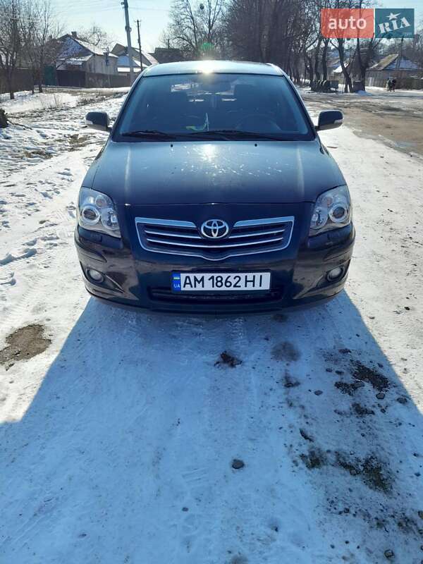 2007 toyota avensis