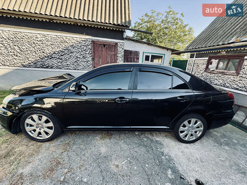 2007 toyota avensis