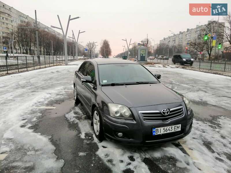 2007 toyota avensis