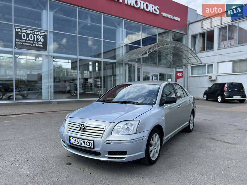 2003 toyota avensis