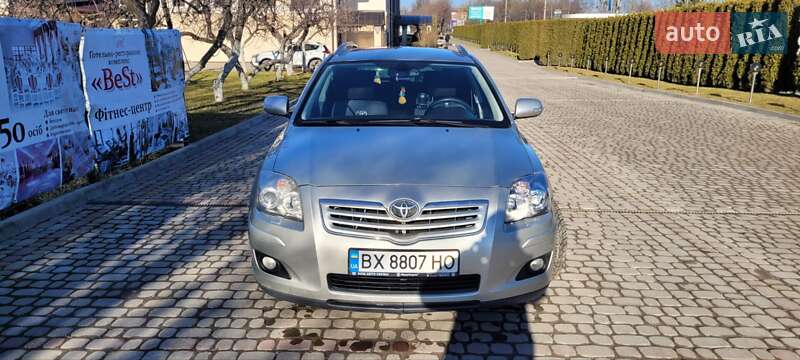 2007 toyota avensis