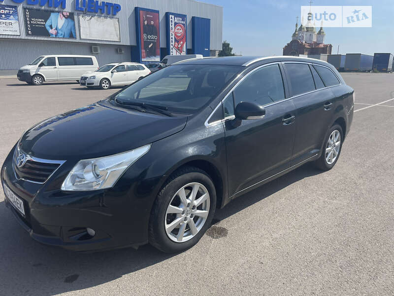 2009 toyota avensis