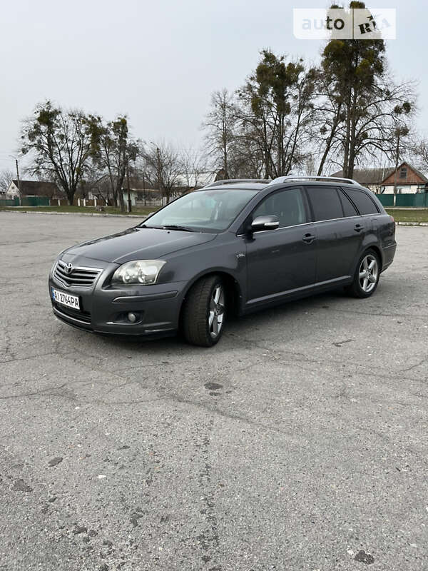 2007 toyota avensis