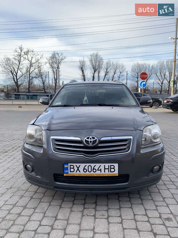 2007 toyota avensis