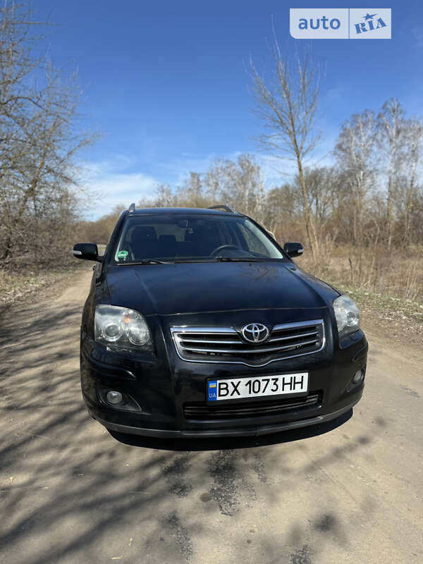 2006 toyota avensis