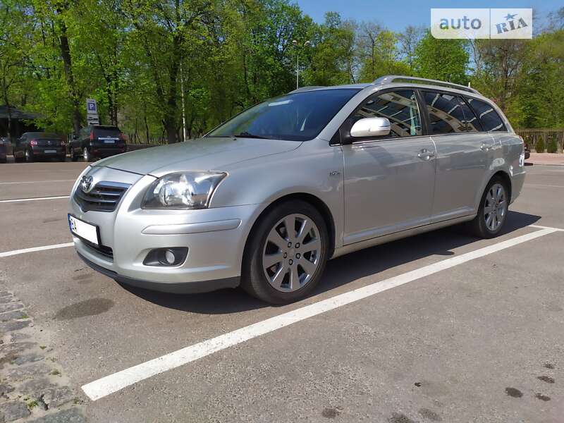 2007 toyota avensis