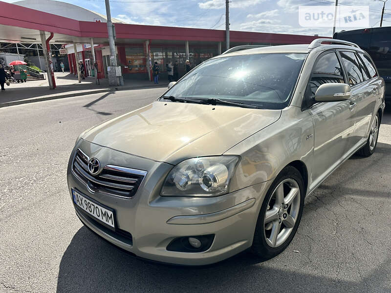 2006 toyota avensis