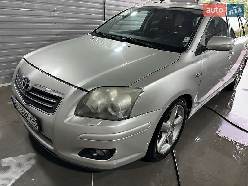 2007 toyota avensis