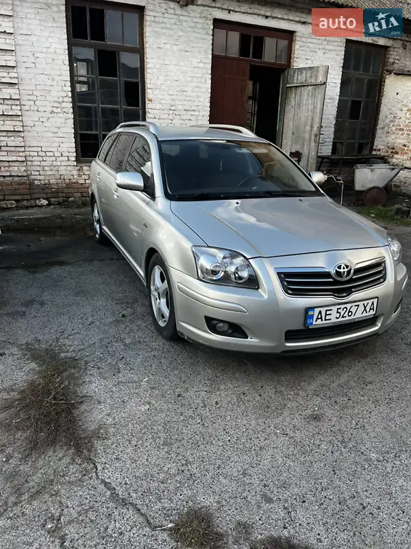2006 toyota avensis