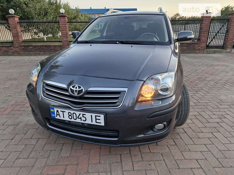 2006 toyota avensis