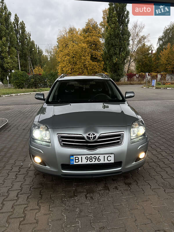 2006 toyota avensis