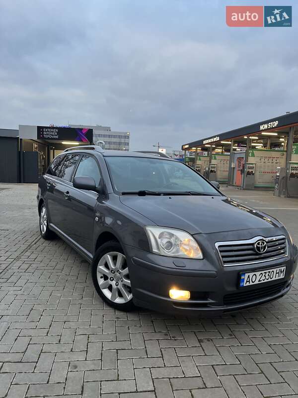 2006 toyota avensis