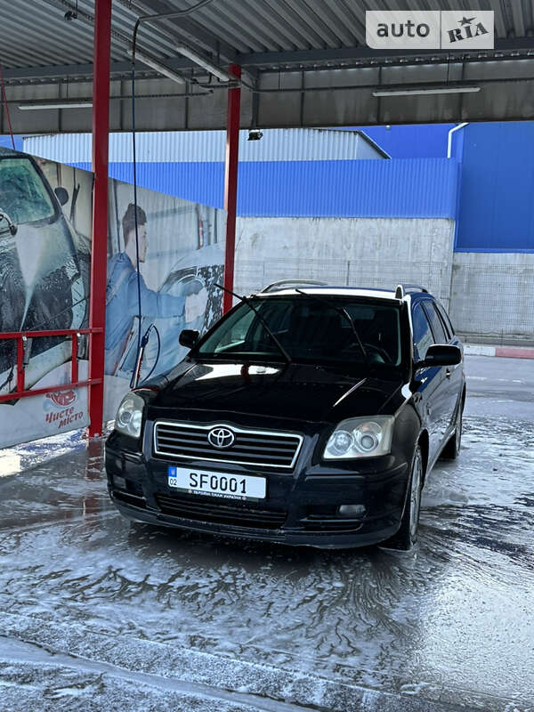 2006 toyota avensis
