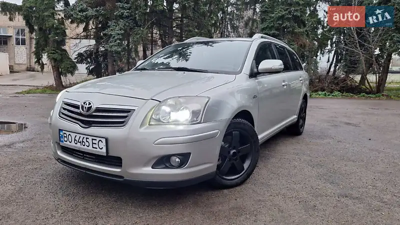 2008 toyota avensis