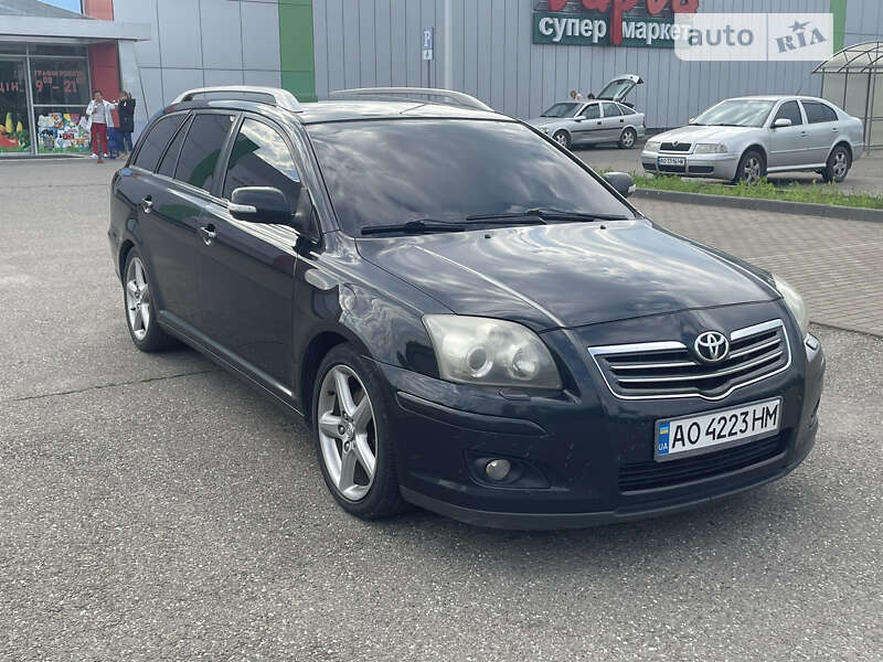 2006 toyota avensis