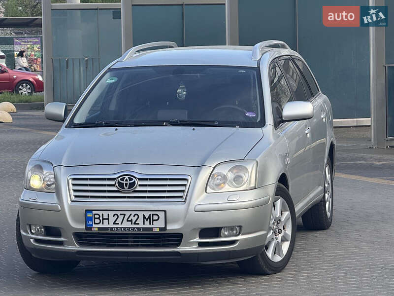 2006 toyota avensis