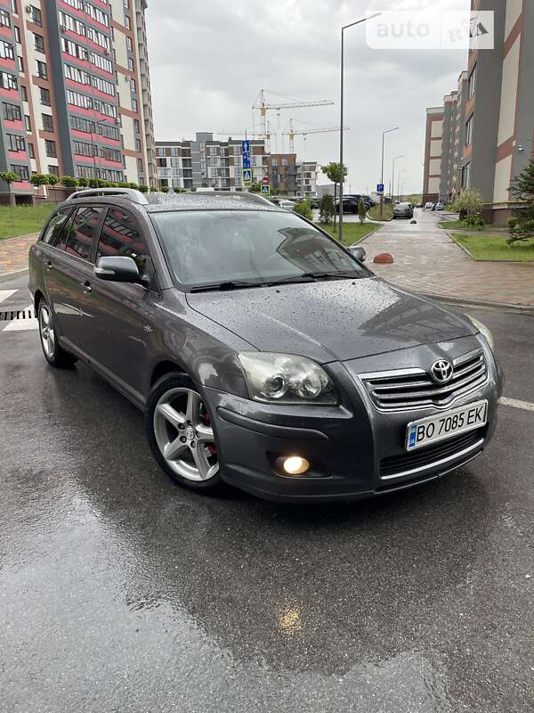 2006 toyota avensis