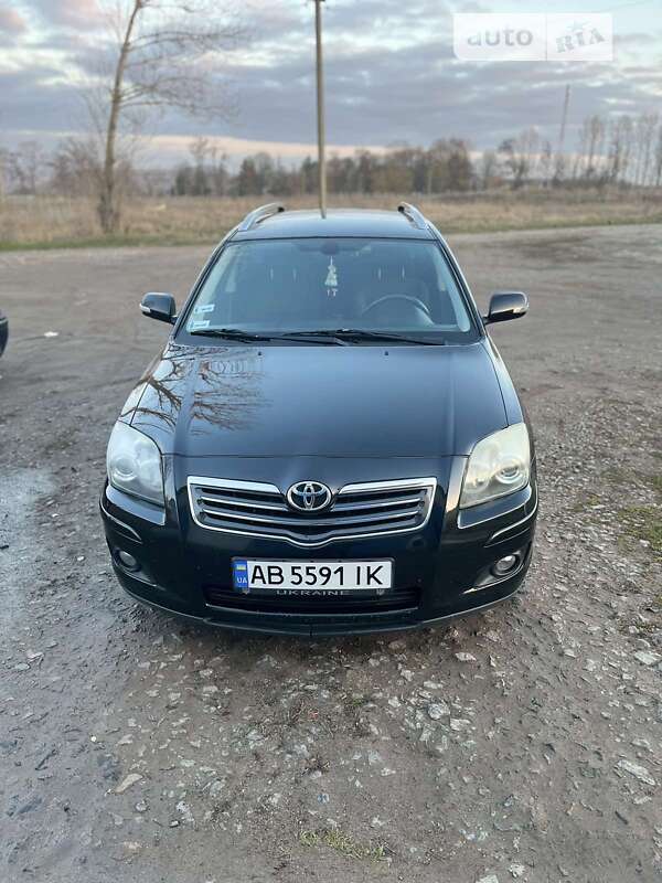2007 toyota avensis