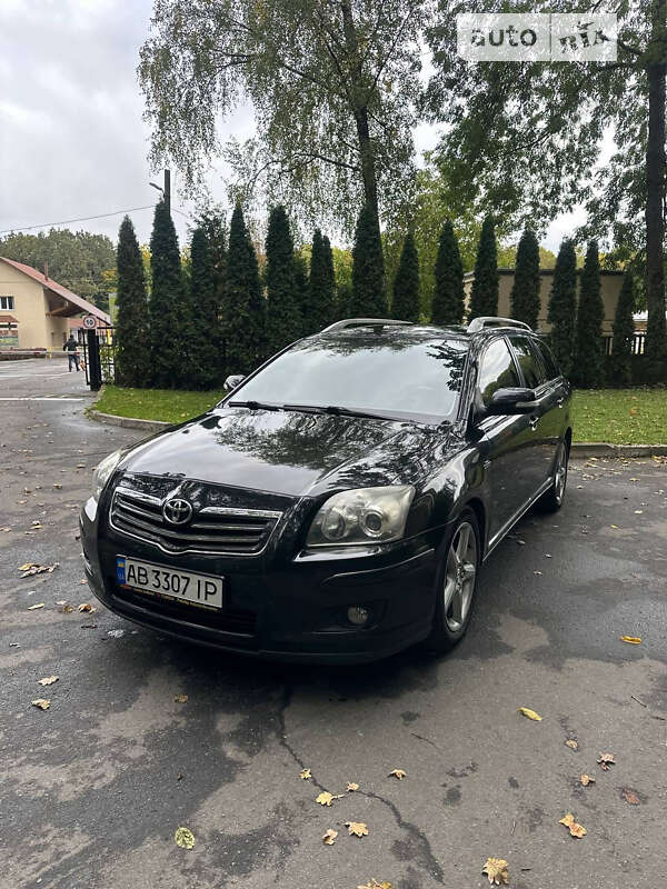 2006 toyota avensis
