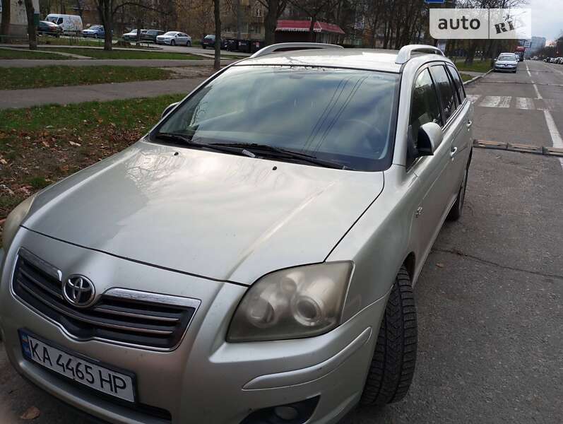 2007 toyota avensis