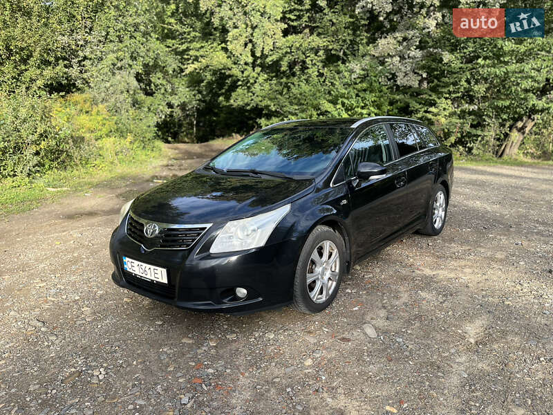 2010 toyota avensis