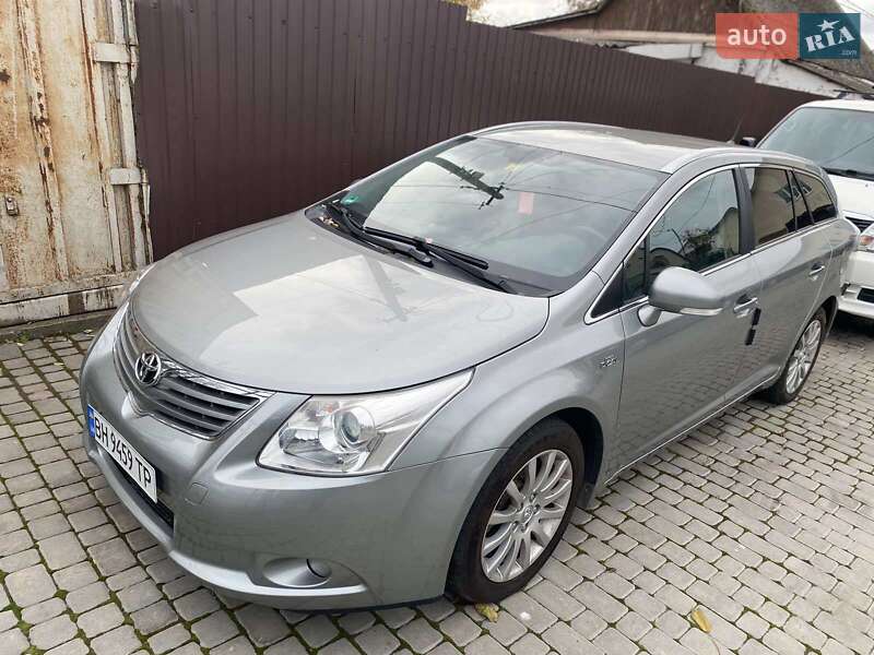 2009 toyota avensis